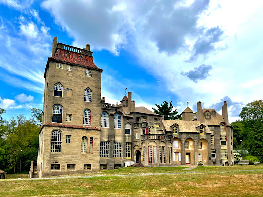Fonthill Castle