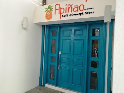 Photos of Api&ntilde;ao' Caf&eacute; & Concept Store