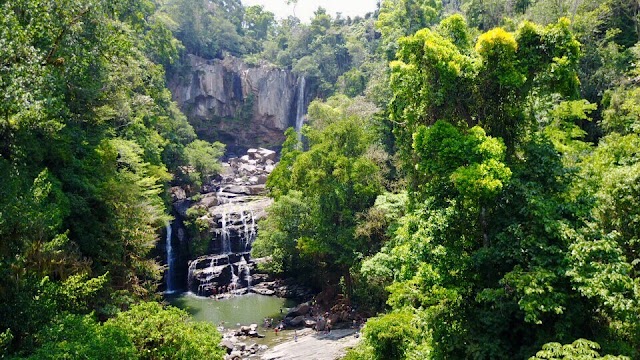 Nauyaca Waterfalls