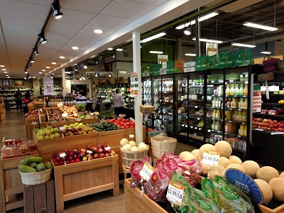 New Pioneer Food Co-op