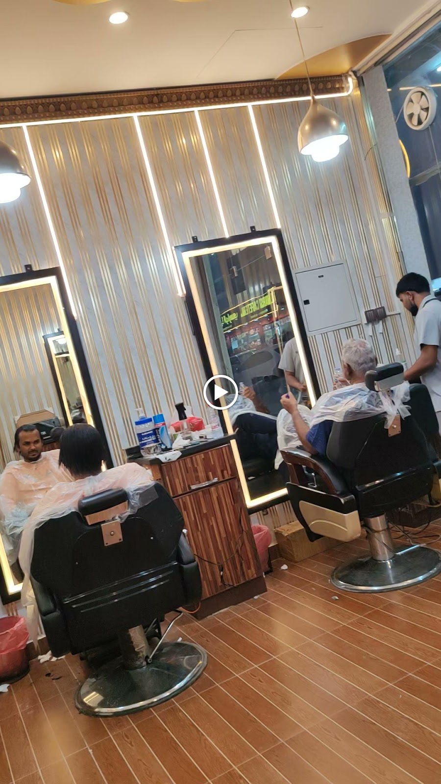 Stylish Cut Salon - صورة 5