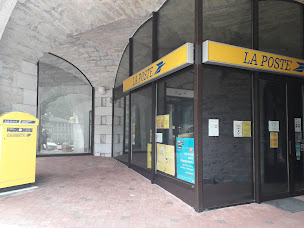Photo n°1 de La Poste Agence Communale à Eaux-Bonnes (Poste)