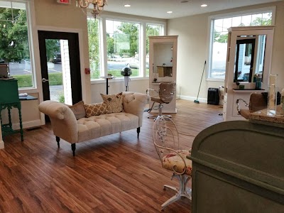 Bloom Salon