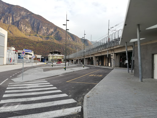 BUZ - stazione autobus a lunga percorrenza Gallery - Italy