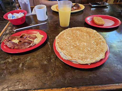 Lost Maples Cafe - Visual