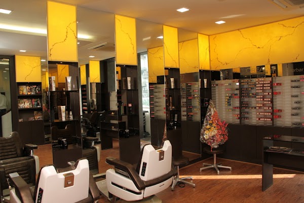 Chen S Hair N Beauty Salon 91 22 2282 6037 6 1st Floor Puran Niwas Bldg Opp Radio Club Colaba Above Morden Juice Center Navy Nagar Colaba Mumbai Maharashtra 400005 à¤­ à¤°à¤¤