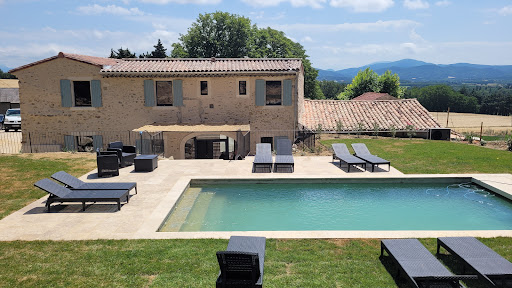 Photo de Gîte avec Piscine le Mas des Oliviers à Saint-Gervais-sur-Roubion (26160)