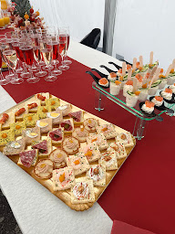 Photo n°15 de Boulangerie - Pâtisserie - aux 4 saisons Sandwicherie à Val-de-Reuil (Boulangerie)