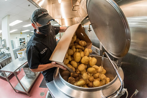 Mama's Kitchen by null