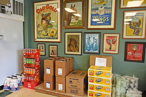 Holiday Wholesale Showroom Store Gallery - United States