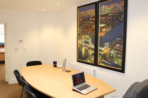 Accountant in High Wycombe | AHW | Accountants High Wycombe - Thumbnail