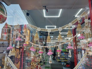 Pramukh arts and offlicence store