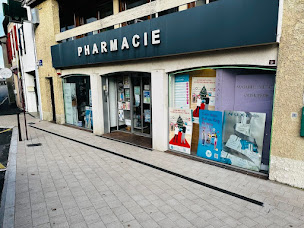 Photo n°1 de PHARMACIE CENTRALE WELLPHARMA (Gaurel) à Roquefort (Pharmacie)