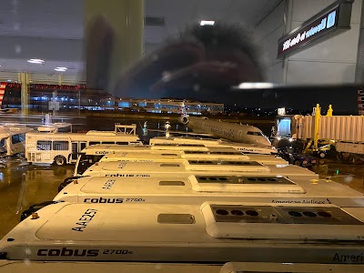 American Airlines departure terminal ronald reagan national airport