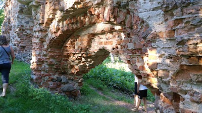 Photos of Suure-R&otilde;ngu m&otilde;is