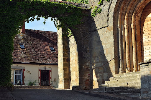 GR 303 De Néris-les-Bains à Montcombroux-les-Mines (Allier) - Thumbnail