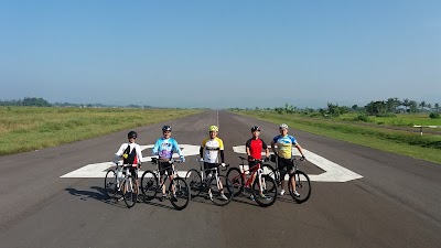 Photos of Lapangan Udara Suparlan Batujajar