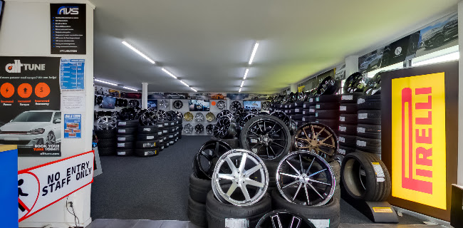 Mag & Turbo Tyre & Service Centre, Mt Wellington - Tire shop