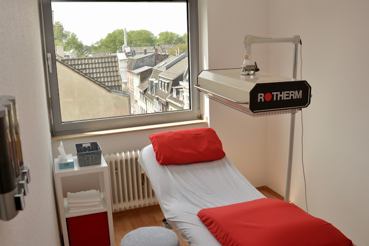 Physio Lüpke-Okocha photo