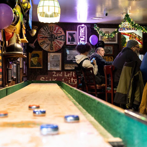 Duffy's Tavern by null