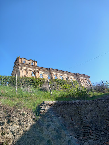 Parcheggio libero Guarene - Thumbnail