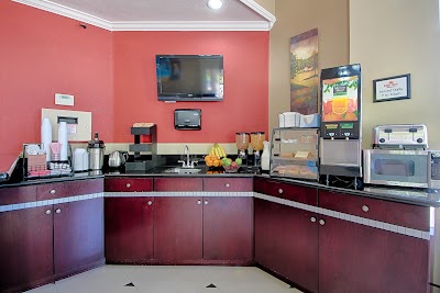 Photos of Econo Lodge Inn & Suites Fallbrook Downtown
