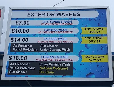 Sparkle Brite Car Wash " Free Vacuums"