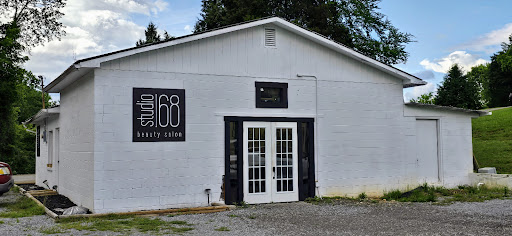 Studio 68 - Visual