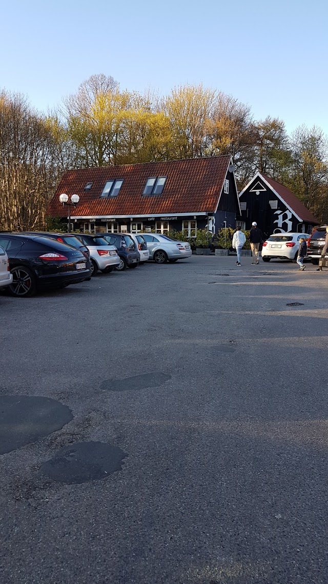 Café Bomhuset