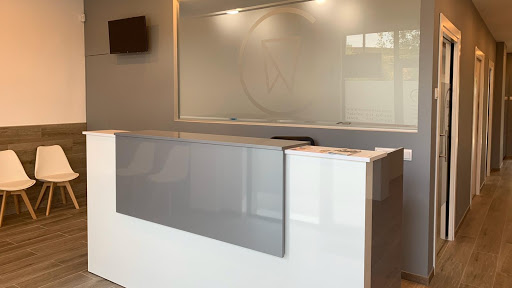 CIM CENTRE DENTAL DE BIGUES I RIELLS CARBONELL + MEILAN