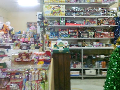 Photos of El Punto Drugstore