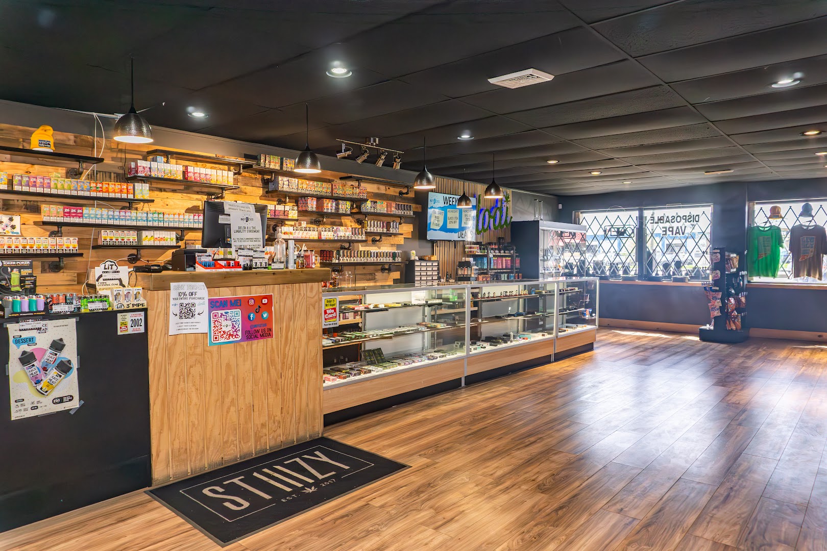 Indy E Cigs West Washington photo 4