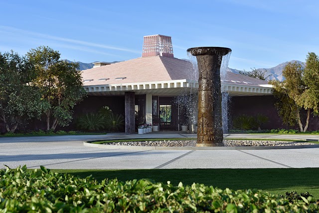 Sunnylands Center & Gardens