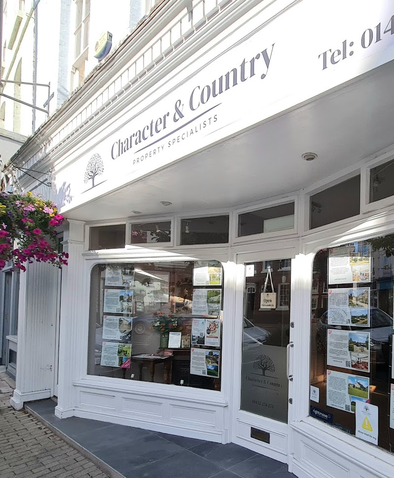 Alison Fuller MNAEA | The Agency UK | Your Character & Country Property Specialists photo 2