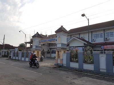 Photos of SMPN 2 Purwokerto