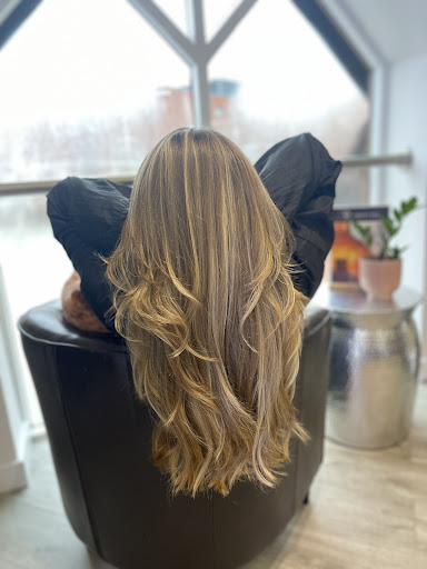 Eden Lounge Salon - Thumbnail