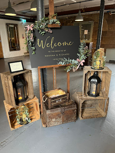 Sarah's Floral Studio Gallery - United Kingdom
