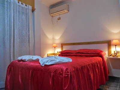 Photos of V&iacute;ctor Hotel
