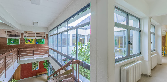 http://os-vukomerec-zg.skole.hr/