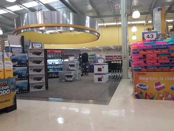 OfficeMax - Ixtapaluca Plaza el Cortijo, Ixtapaluca — dirección, teléfono,  horario de apertura, críticas