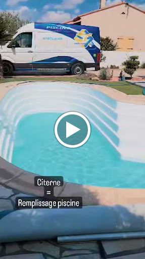 Photo de Sf Polyester - Réparation Piscine Polyester Perpignan (et tout le 66) - Réparation Coque à Millas (66170)
