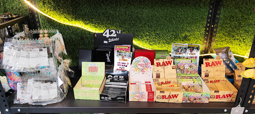 Green Kahuna Dispensary (Weed, CBD, oil, indica, sativa, hybrid, cannabis, coffee shop)#1