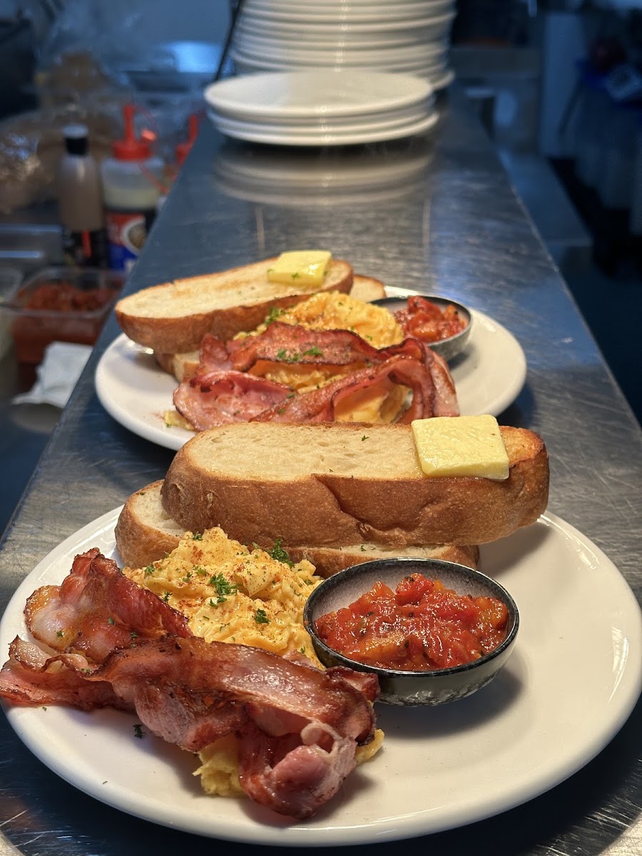 Dolce Bakery & Cafe — photo 2