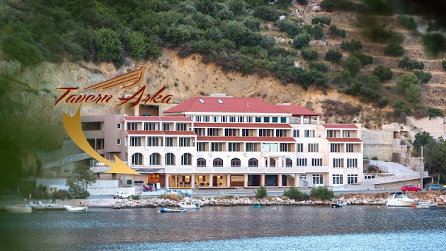 Tavern Arka Restaurant