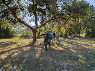 Photo n°14 de Cycl'O Lac Ecole MCF Chanaz - Chautagne à Chanaz (Centre de sports d'aventure)
