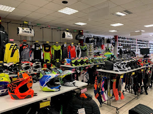 Photo n°25 de CARDY MONTPELLIER à Saint-Jean-de-Védas (Magasin de pneus)