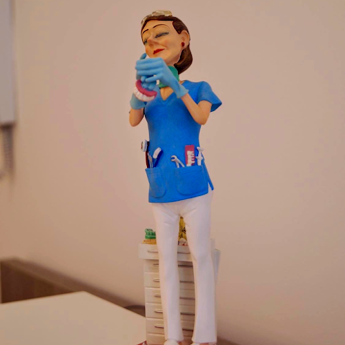 Comentarii opinii despre Dr. Canga-Dent fogorvosi és fogszabályozó szakorvosi magánrendelő