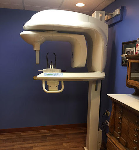 Naperville Family Dentists - Nicholas P. Primiano, DDS, Diane M. Mach, DDS - Thumbnail