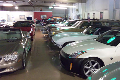 The Country Club Garages of Ohio Logo