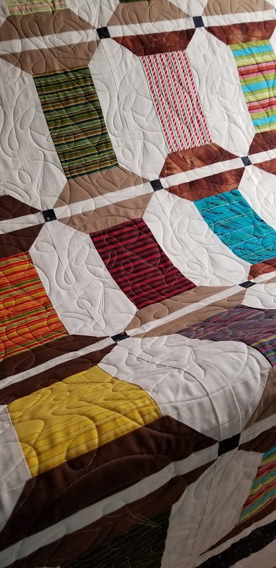 Quilts & Threads